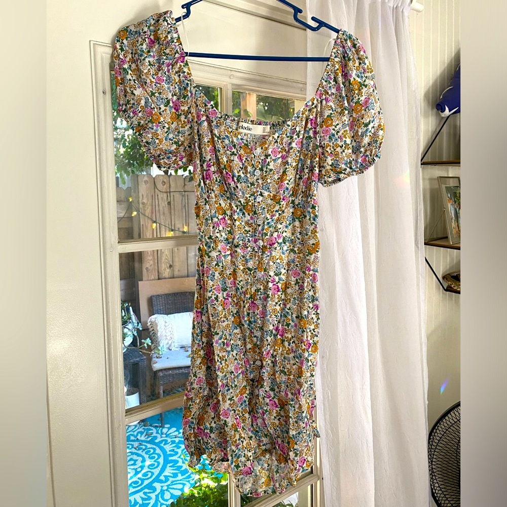 Elodie Floral off the shoulder mini dress with cutout back